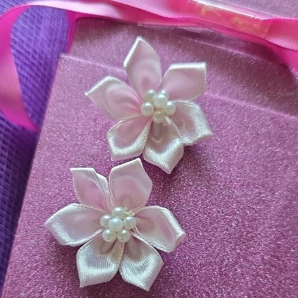 Purple, Pink And Red Party Favor Boxes